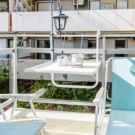 Michael'S Seaside Homely Apartment In Варкиза Екстериор снимка
